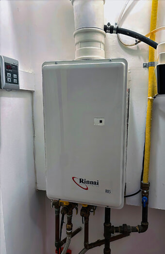https://highgatehotwater.com.au/uploads/2025/06/hot-water-87450.jpg
