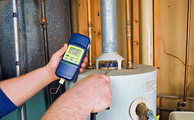 https://highgatehotwater.com.au/uploads/2025/06/hot-water-servicing-37677.jpg