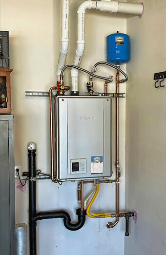 https://highgatehotwater.com.au/uploads/2025/06/instant-hot-water-systems-98444.jpg